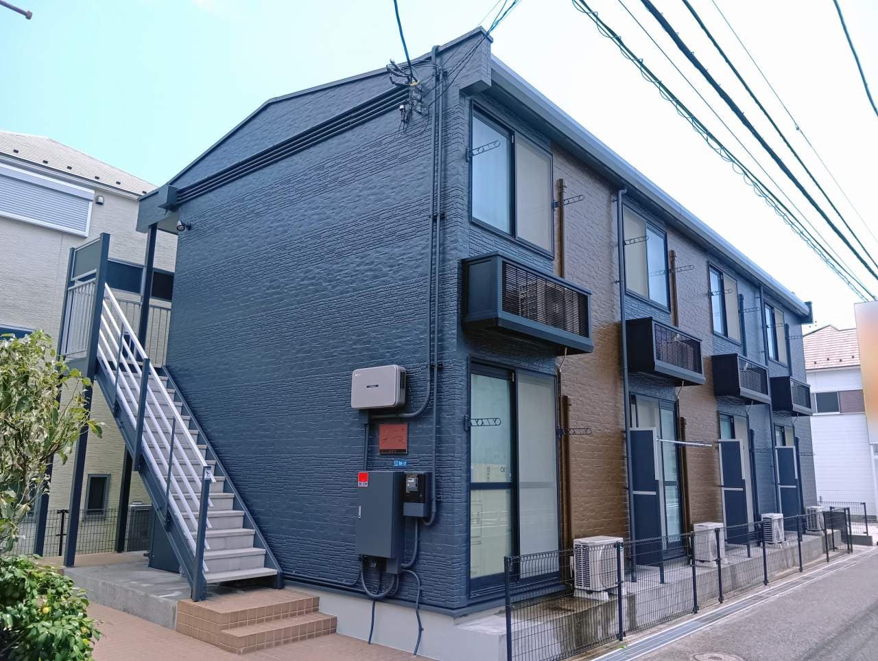 Main exterior of leopalace ABS