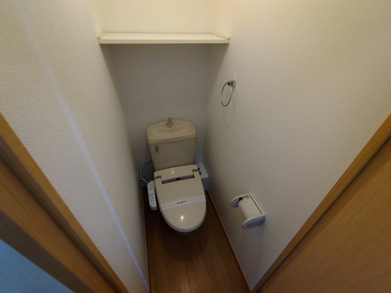 Room image 9