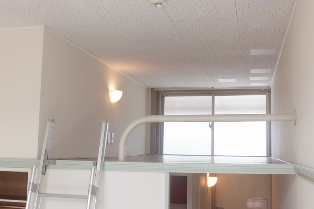 Room image 9