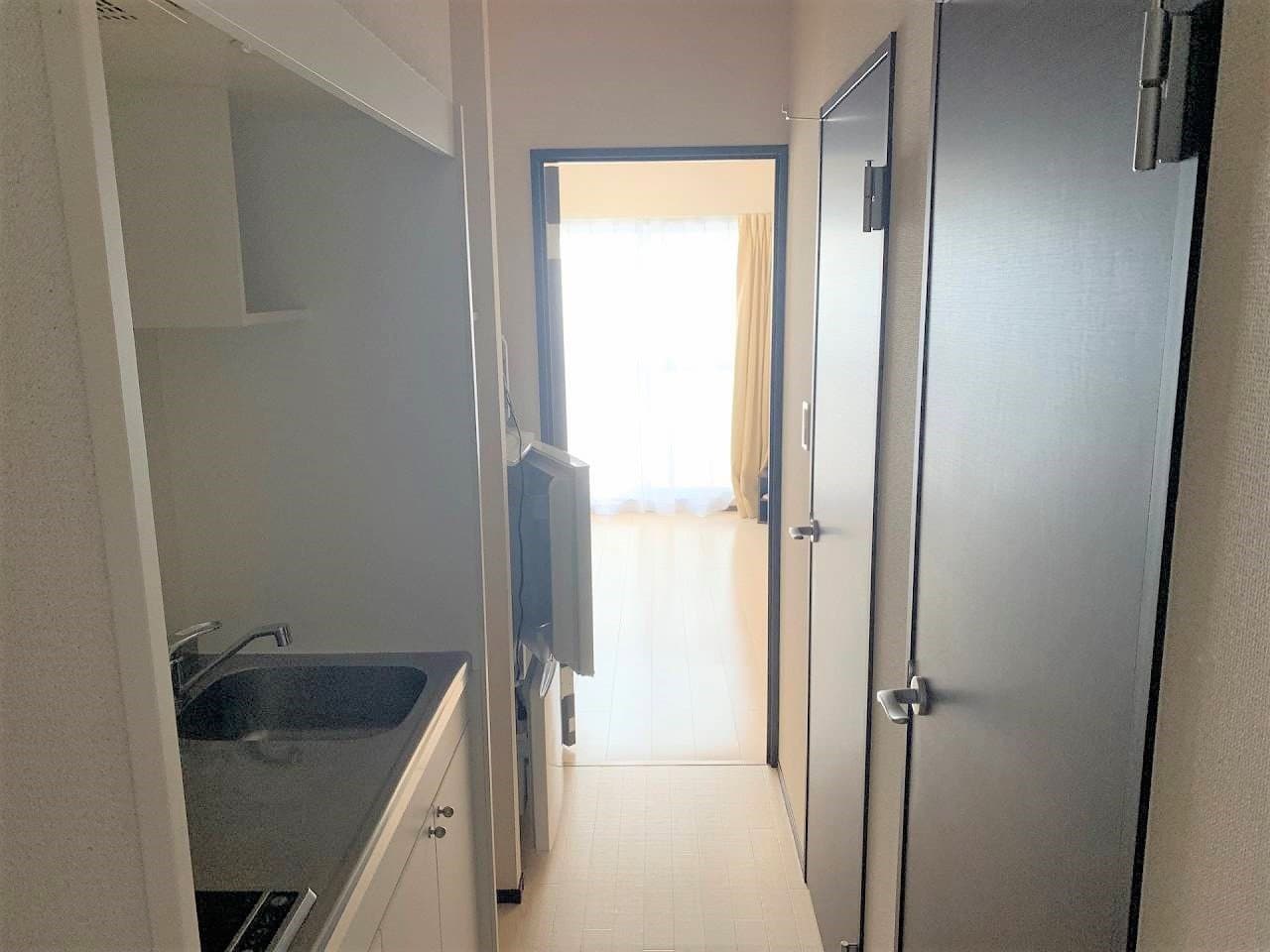 Room image 16
