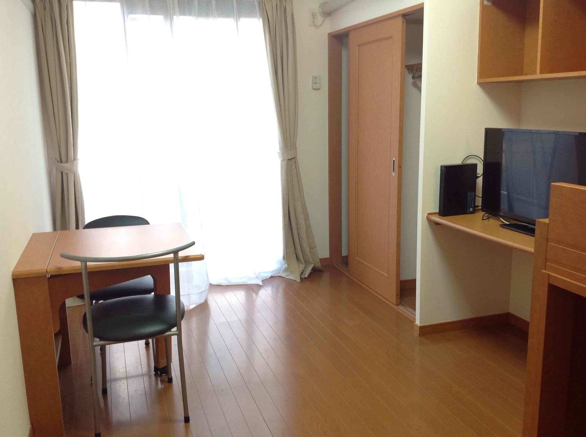 Preview interior of leopalace River Willow