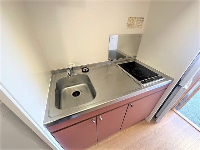 Room image 12