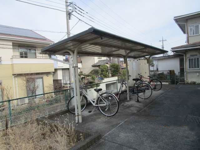 Room image 16