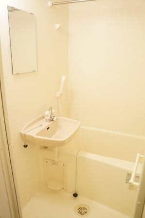 Room image 13