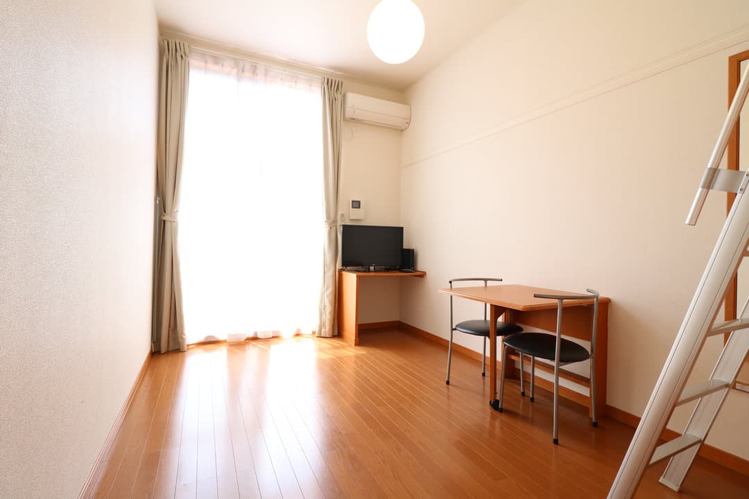 Preview interior of leopalace Mikage
