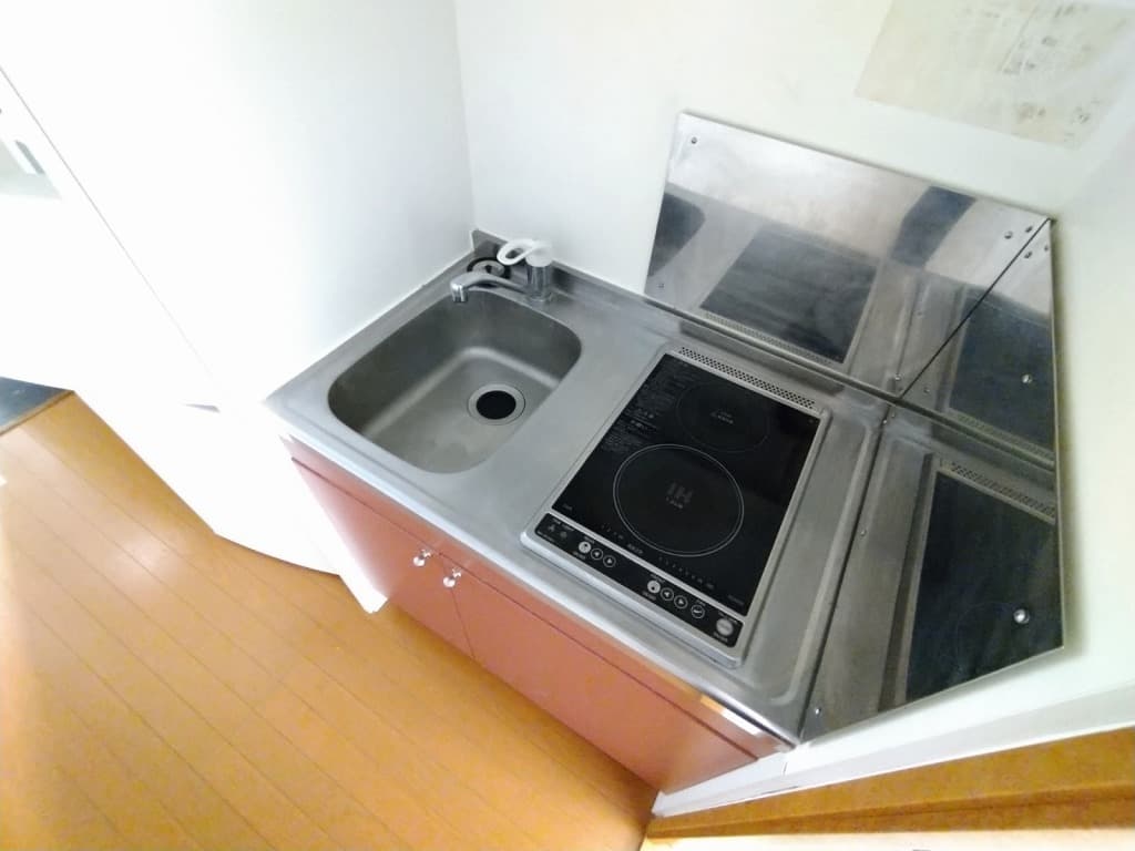Room image 8