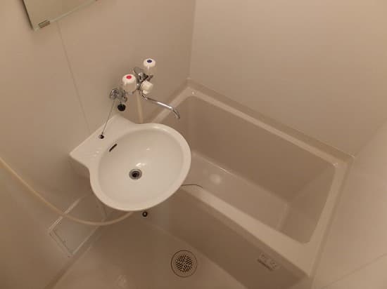 Room image 12