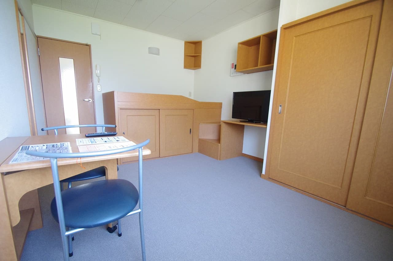 Room image 9
