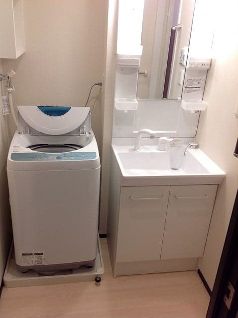 Room image 8