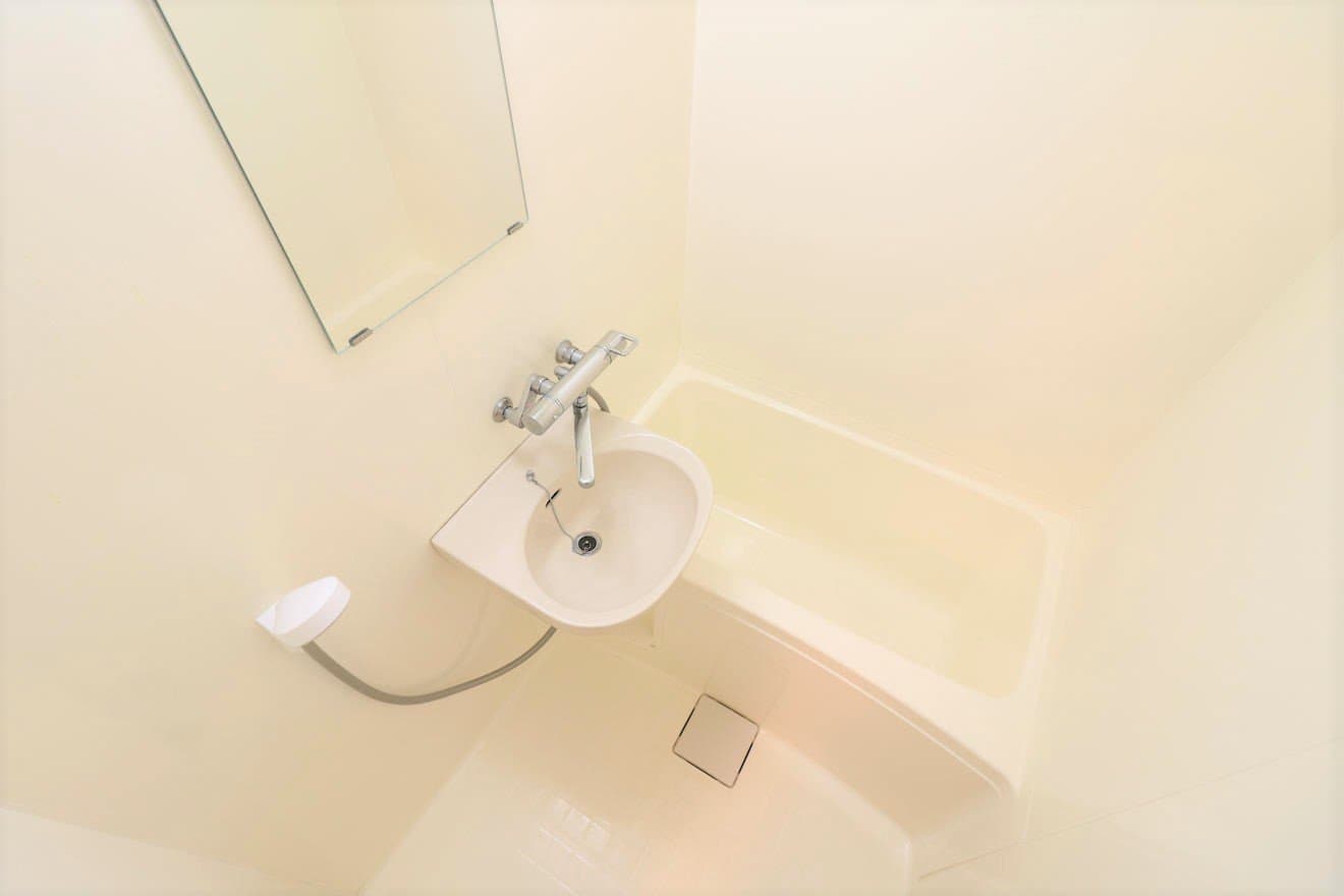 Room image 16