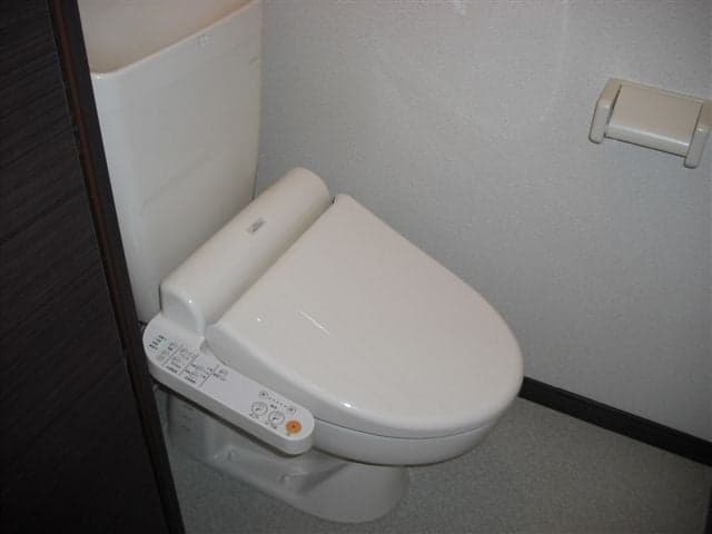 Room image 13