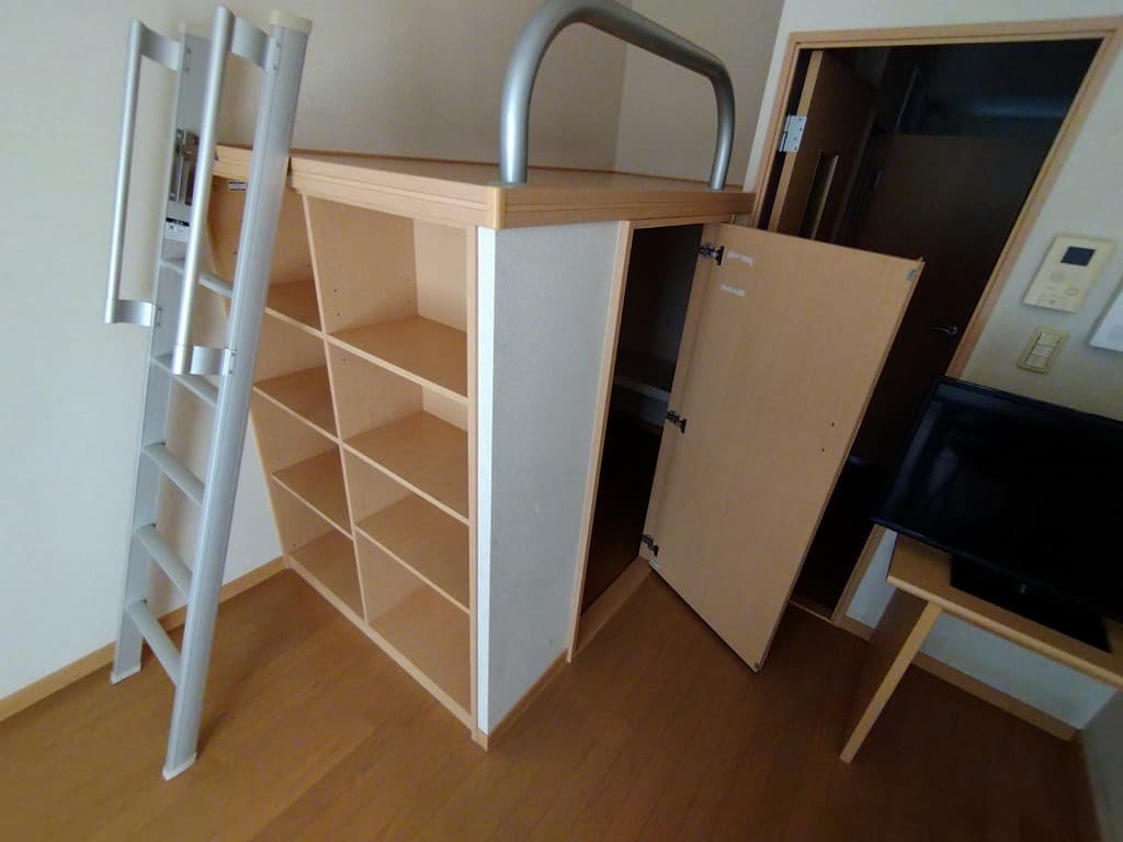 Room image 10