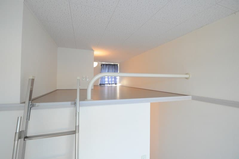 Room image 11
