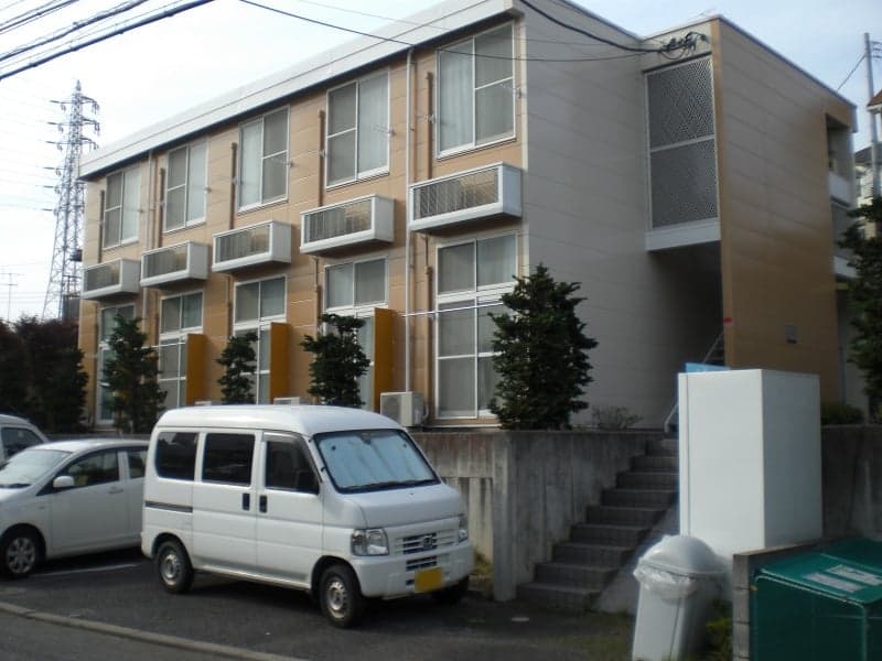 Main exterior of leopalace Kanai