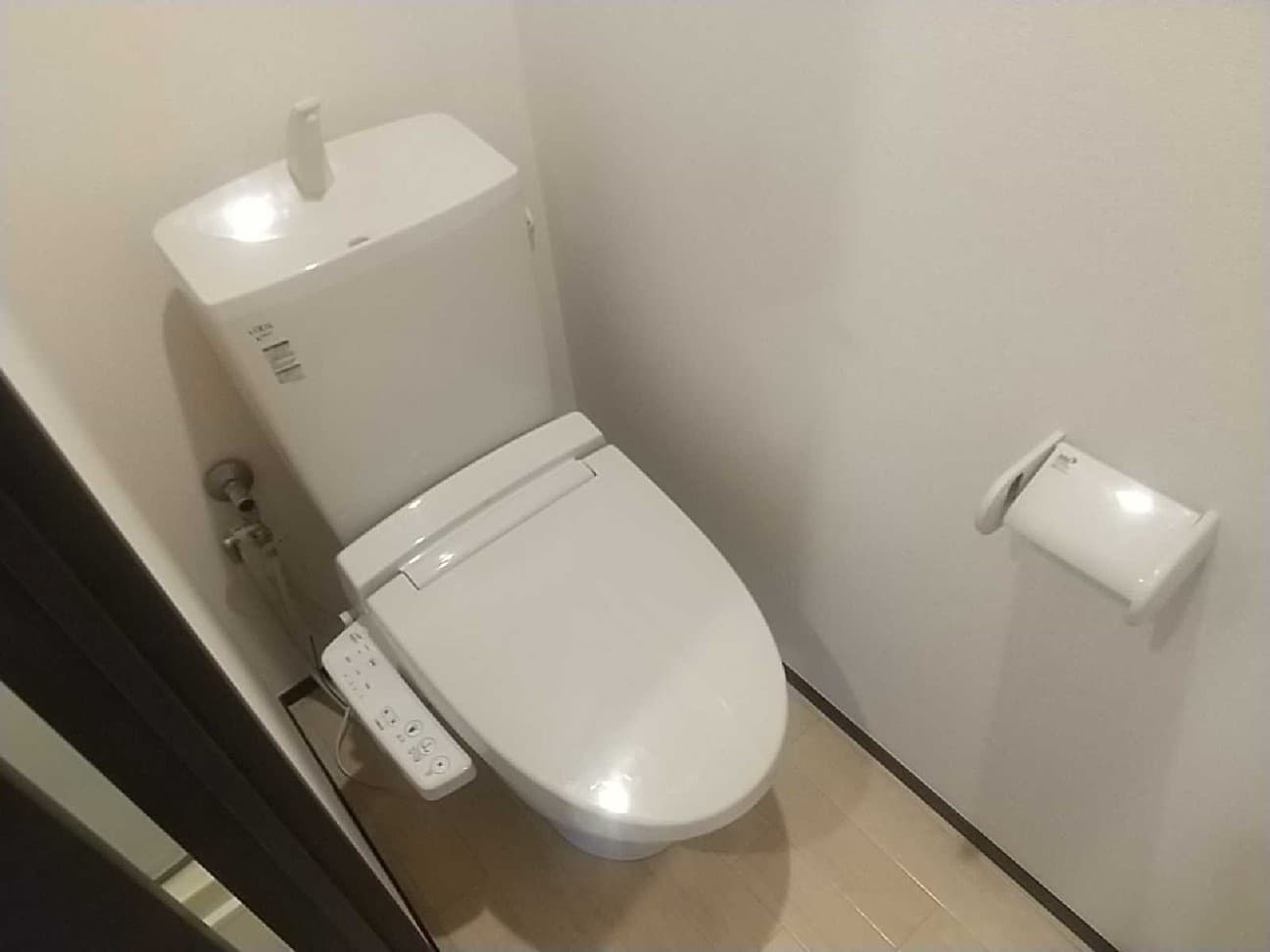 Room image 9