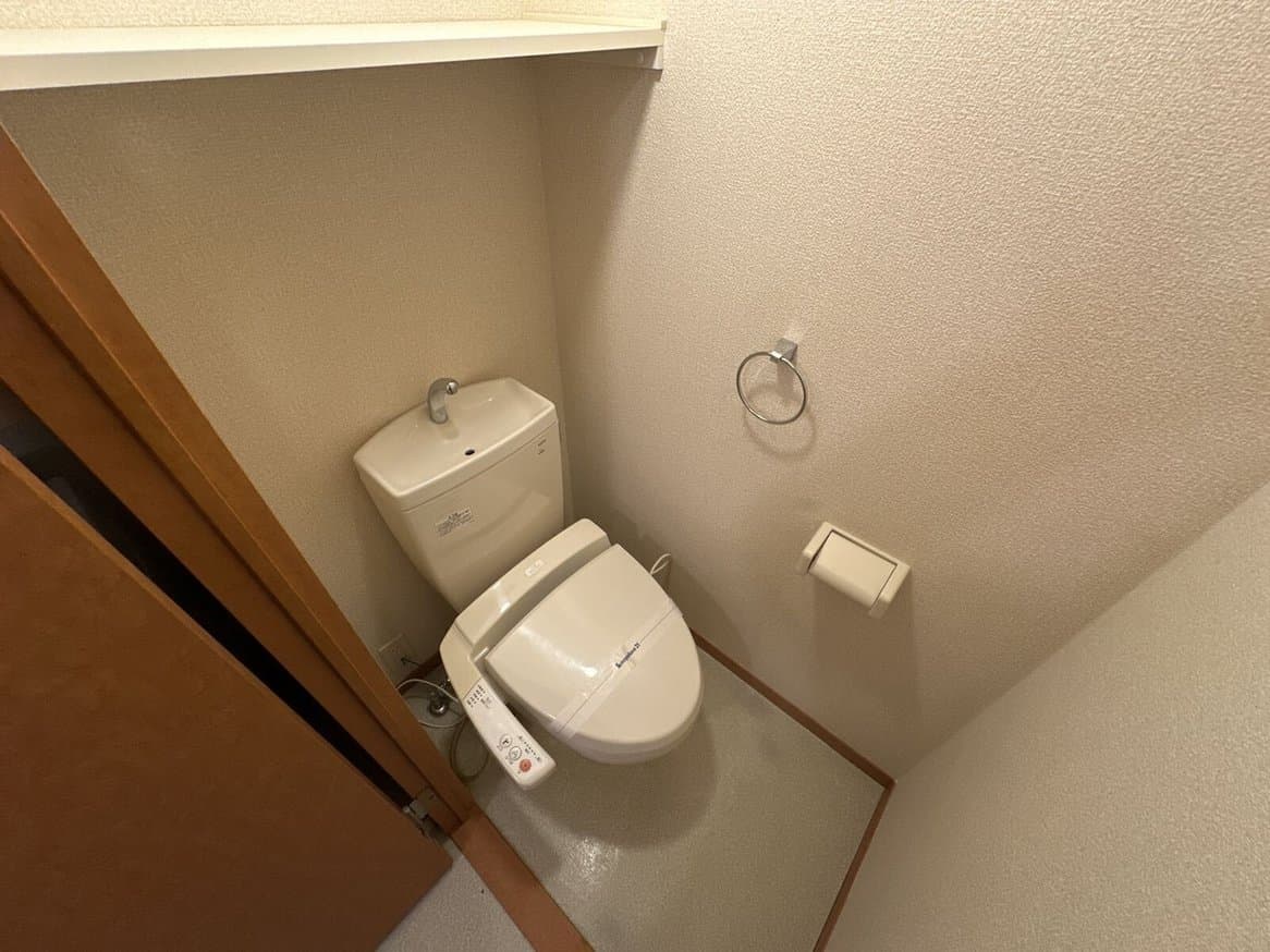 Room image 9