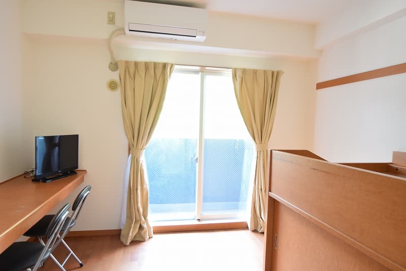 Room image 10