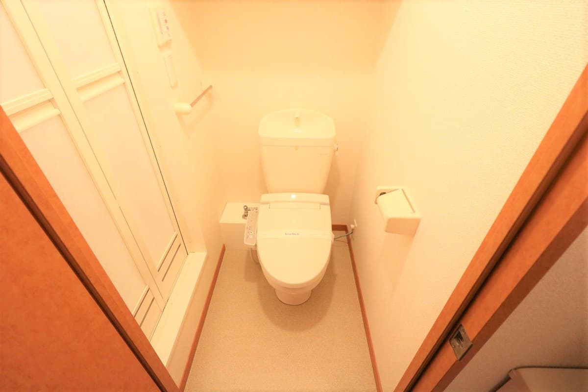 Room image 14