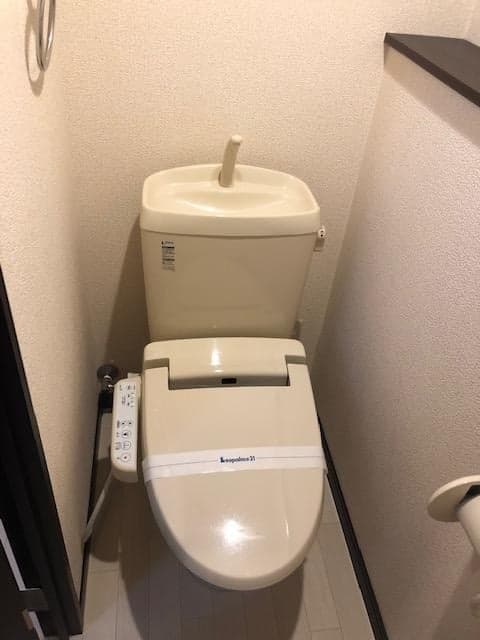 Room image 11