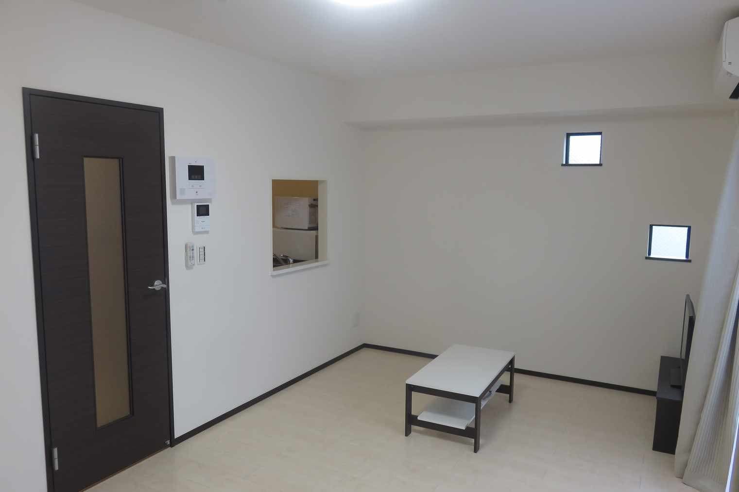 Preview interior of CLEINO OTANI IV