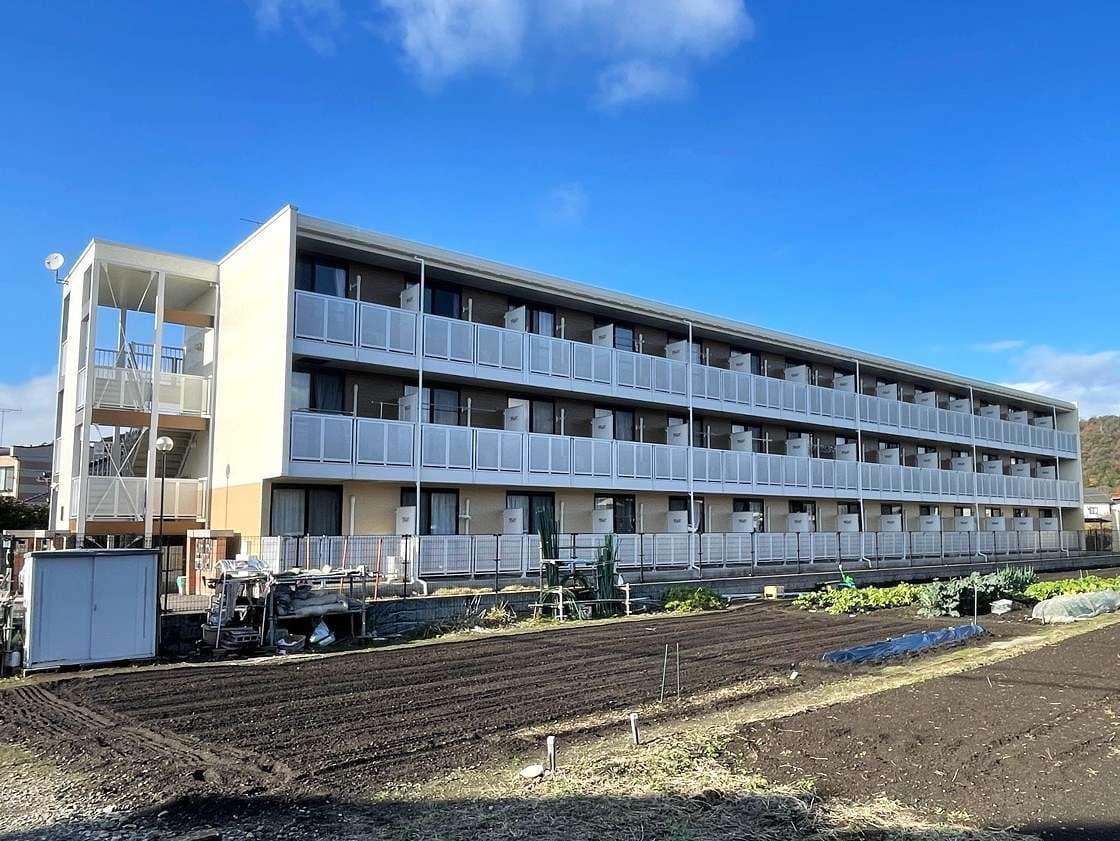 Main exterior of leopalace Airi