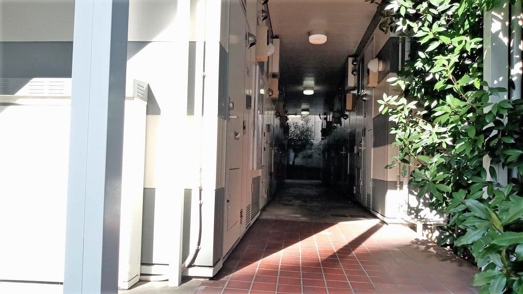 Room image 11