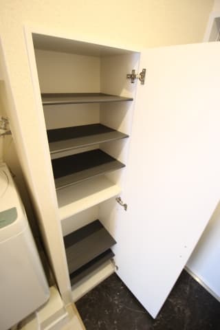 Room image 16