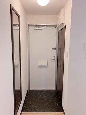 Room image 8