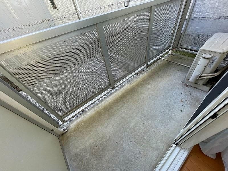 Room image 11