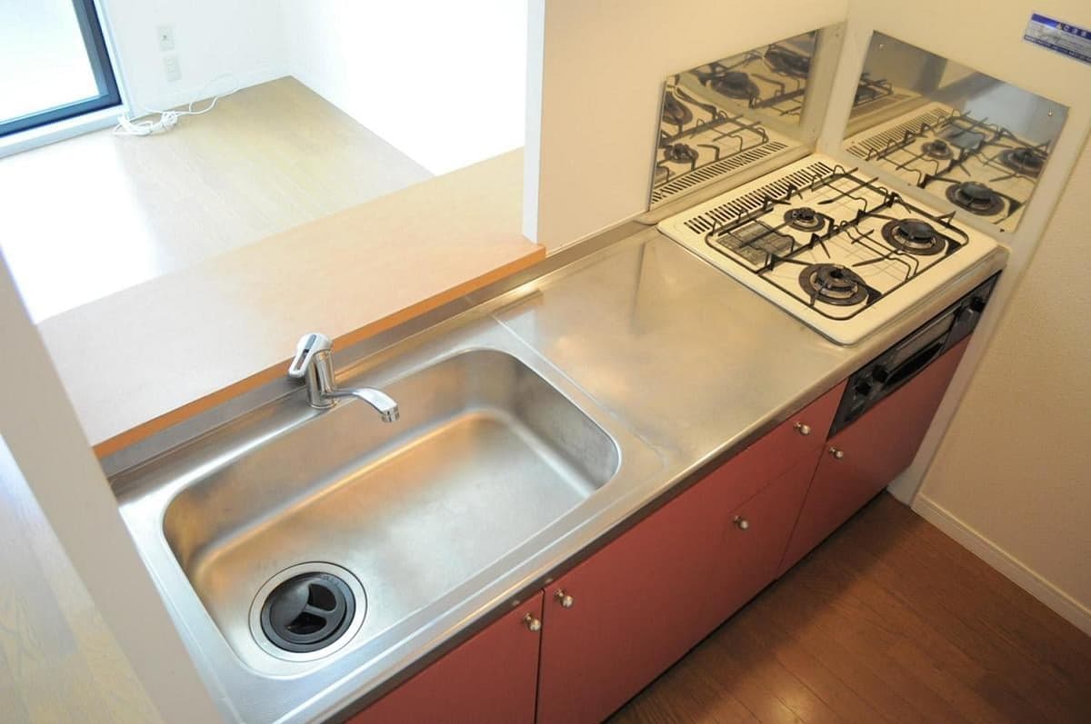 Room image 8