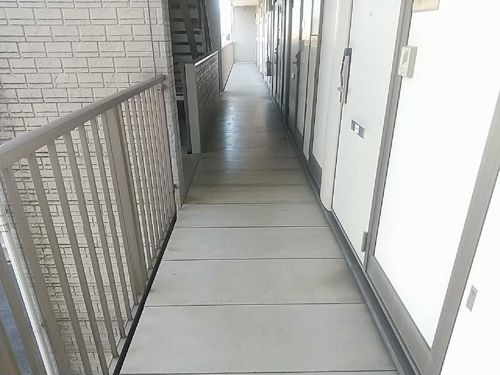 Room image 9