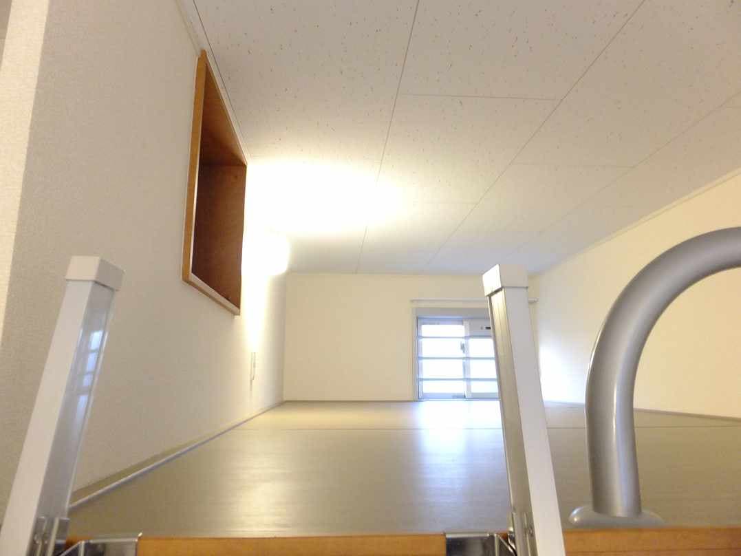 Room image 11