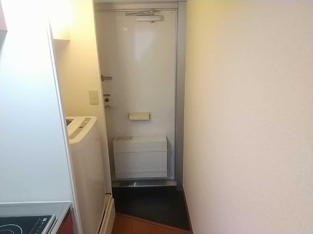 Room image 14