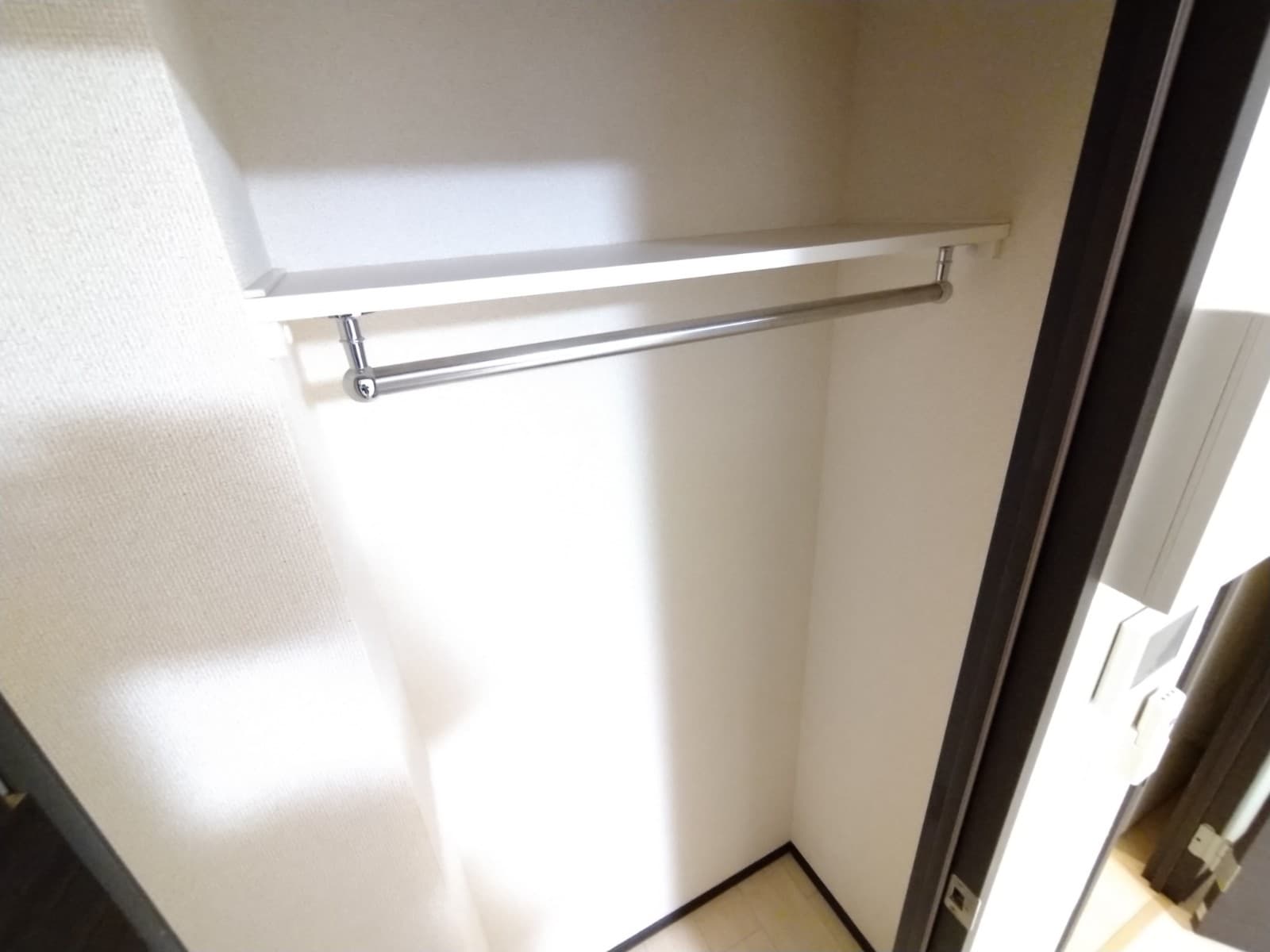 Room image 15