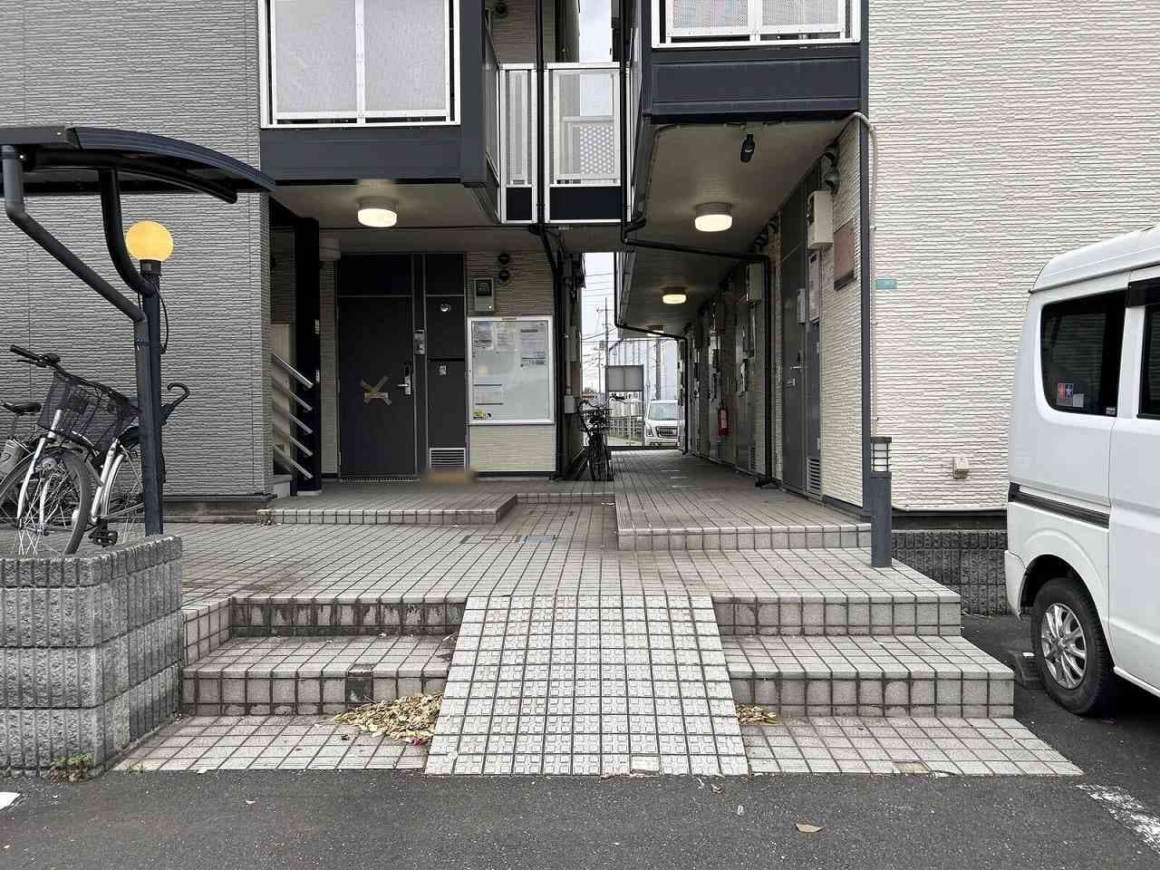 Room image 11