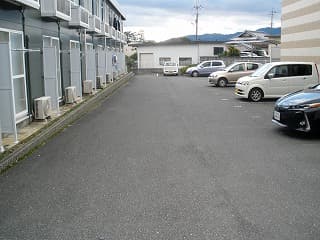 Room image 13