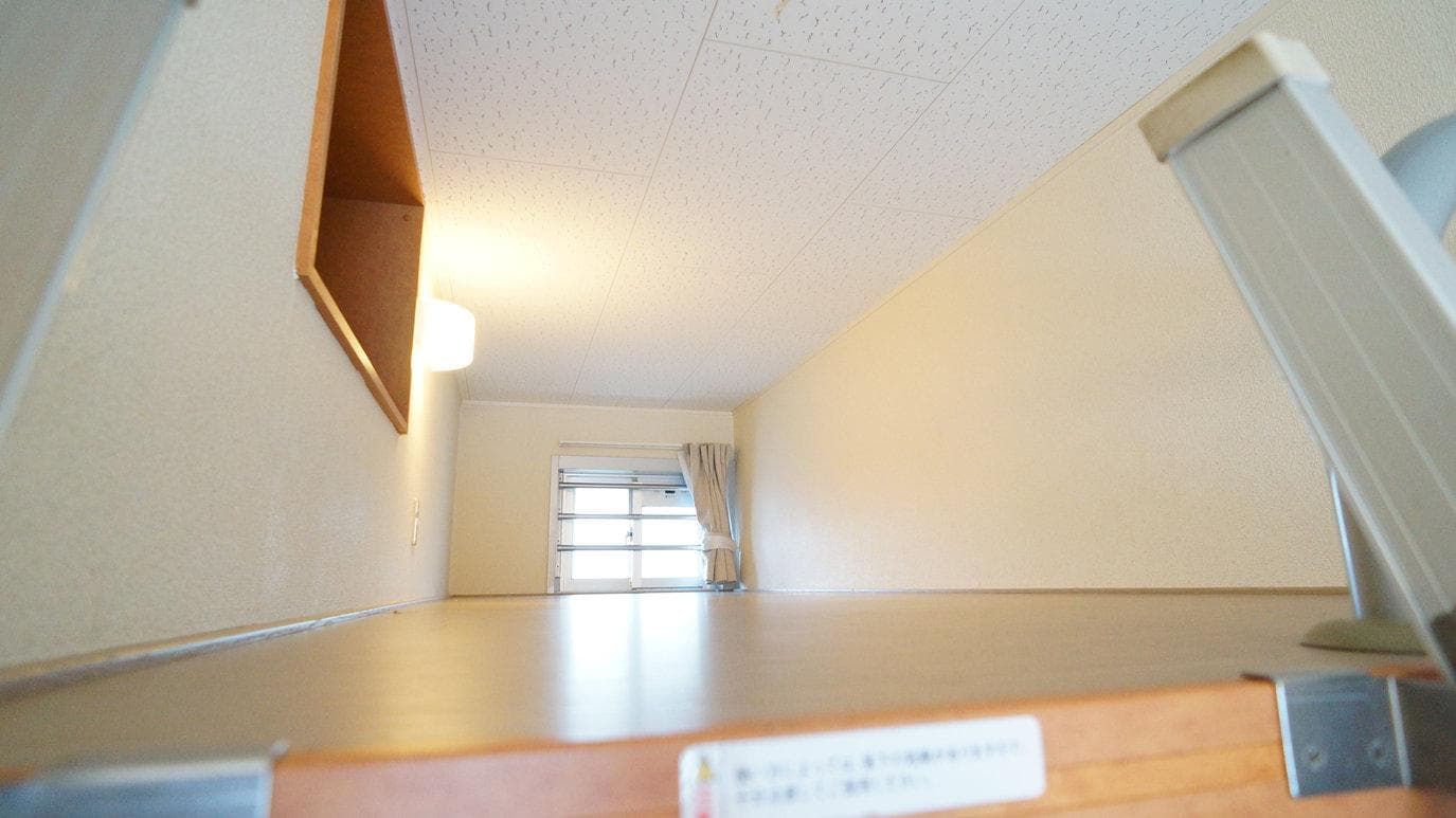 Room image 13