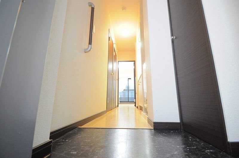 Preview interior of LEONEXT Reveur Nagata