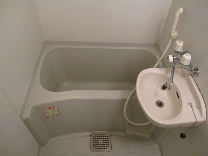 Room image 11