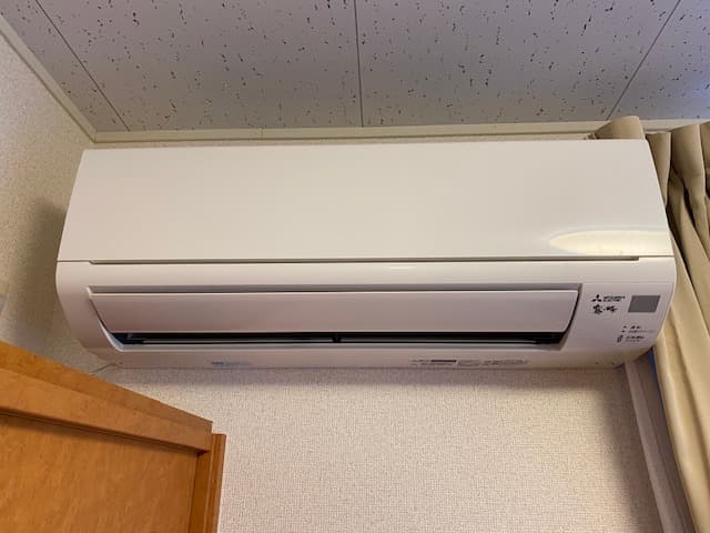 Room image 12