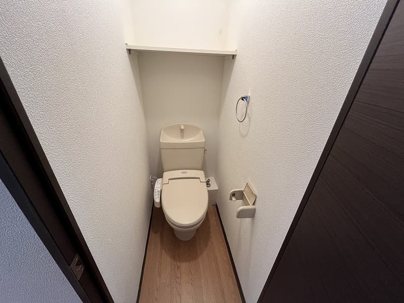 Room image 9