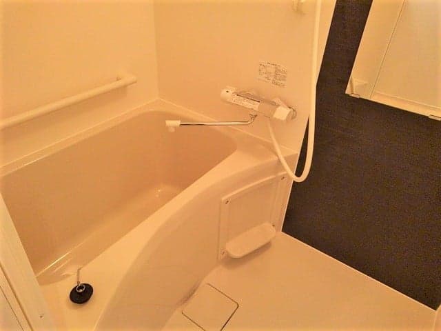 Room image 14