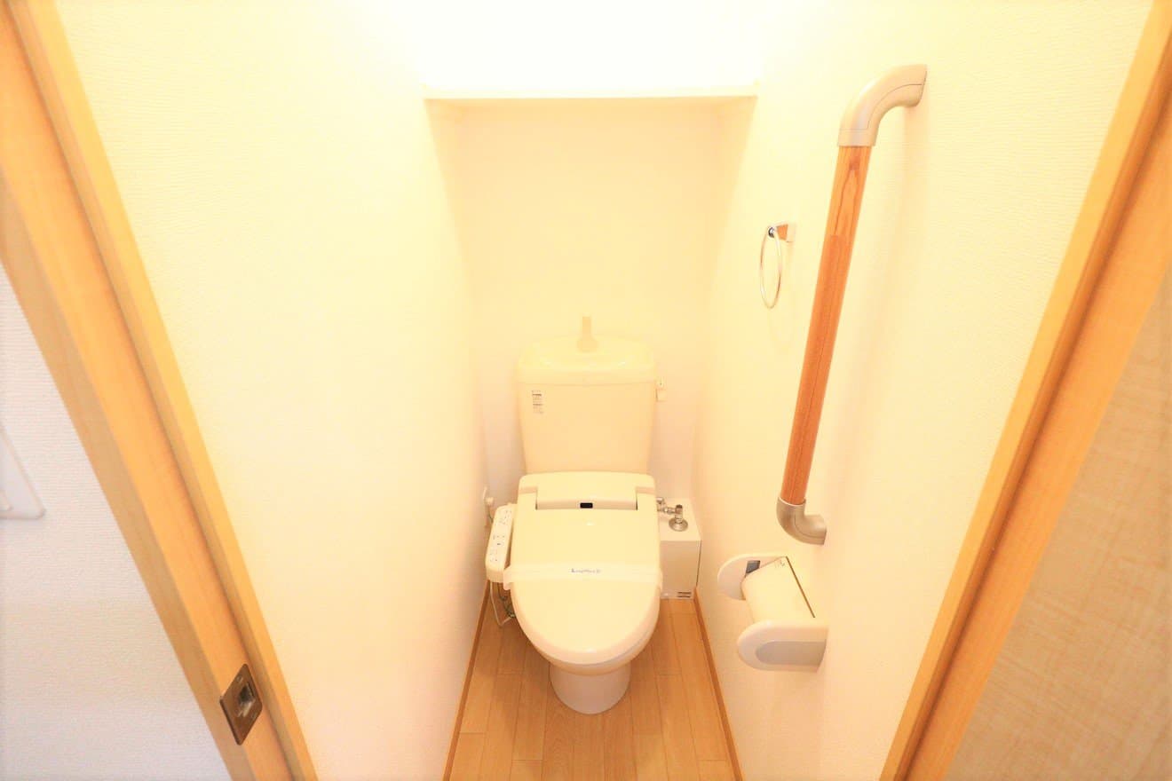Room image 14