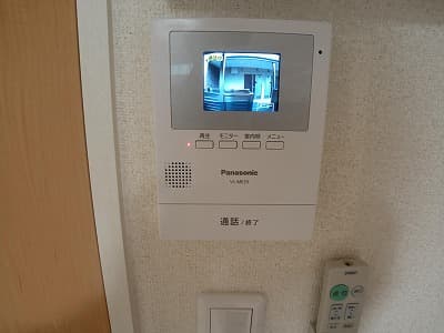 Room image 12