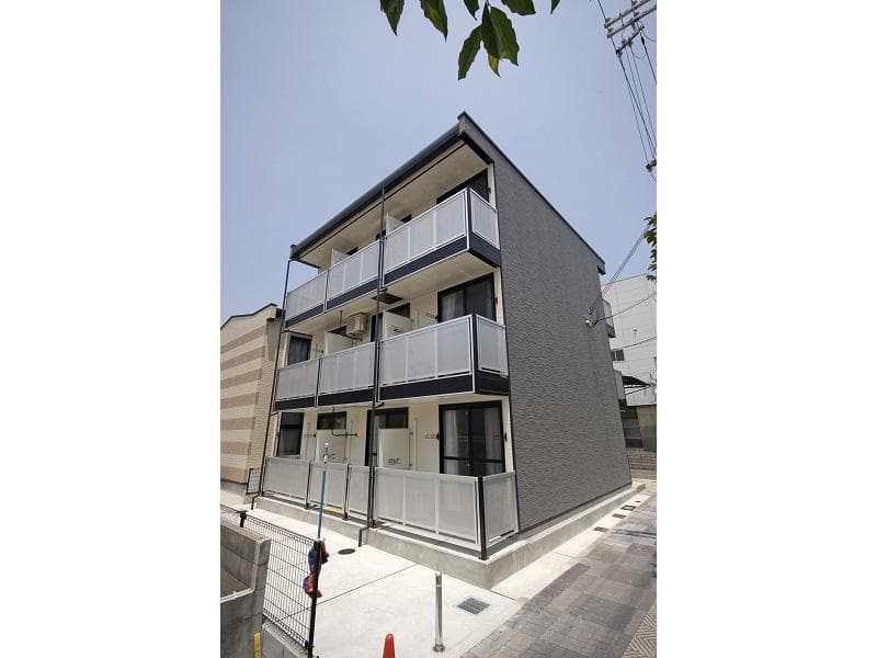 Main exterior of leopalace Chambre Takadono II