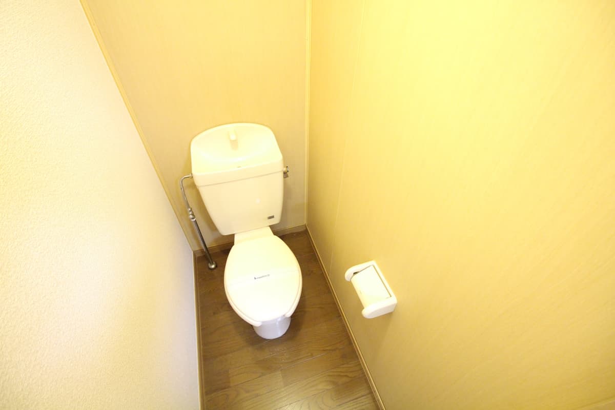 Room image 15