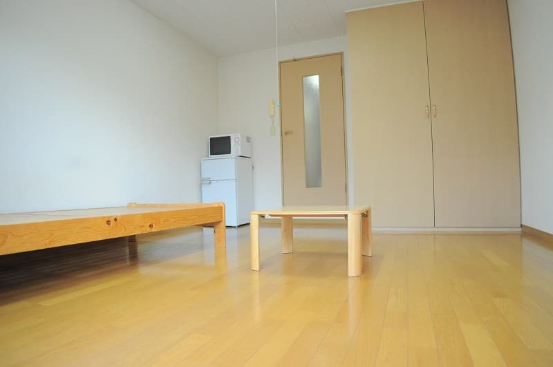 Room image 12