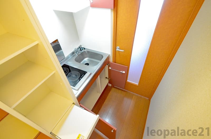 Room image 10