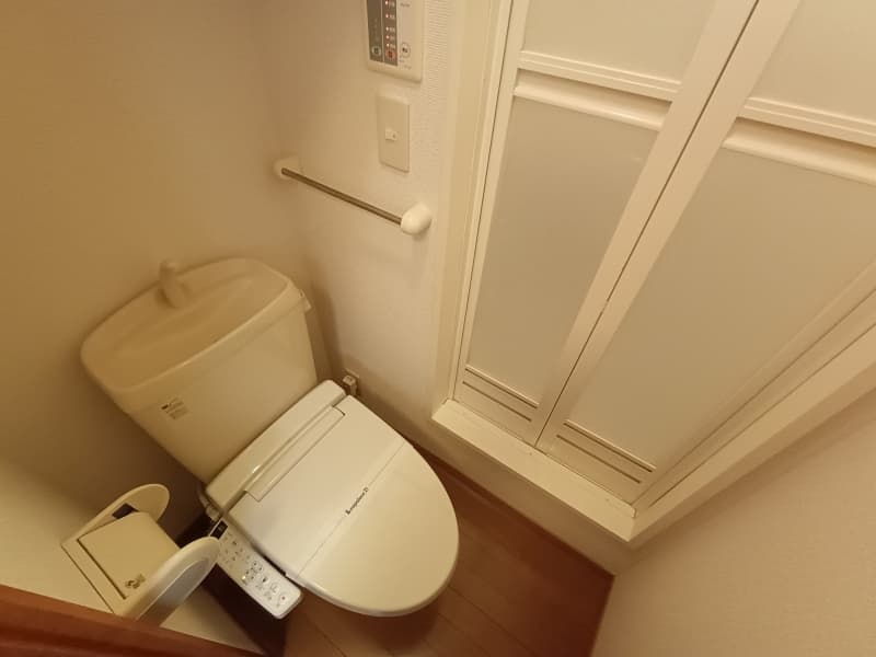 Room image 12