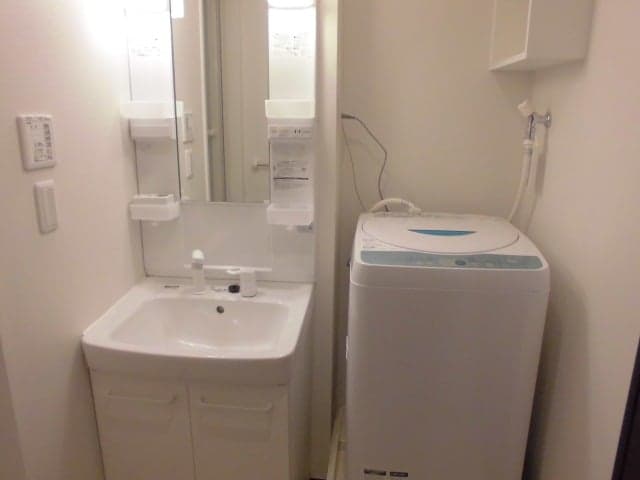 Room image 13